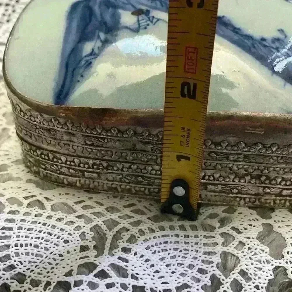 Vintage Porcelain Shard  Box/Silver plated copper. - Picture 14 of 16